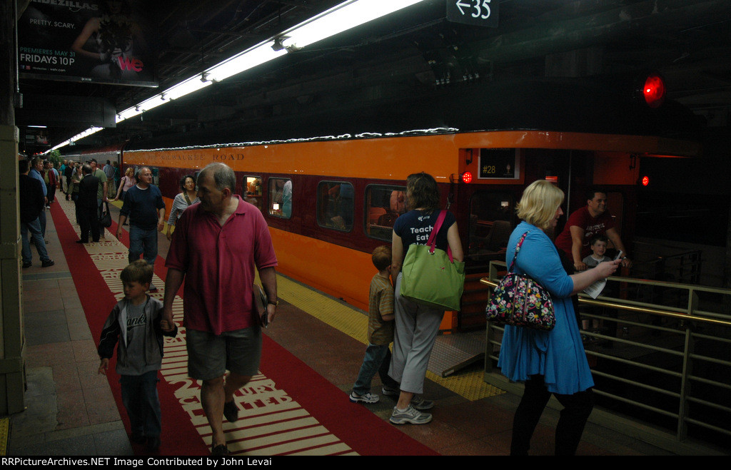 Grand Centrals Centennials Railcar Display Event