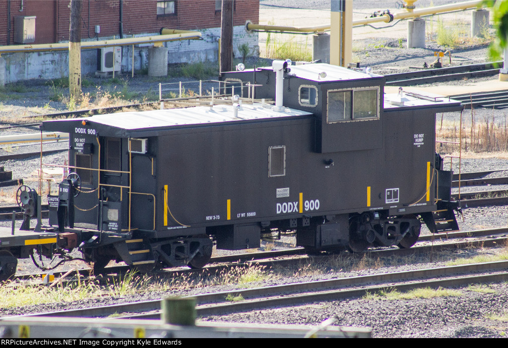 DODX Caboose 900