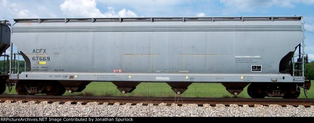 ACFX 67669, broadside view