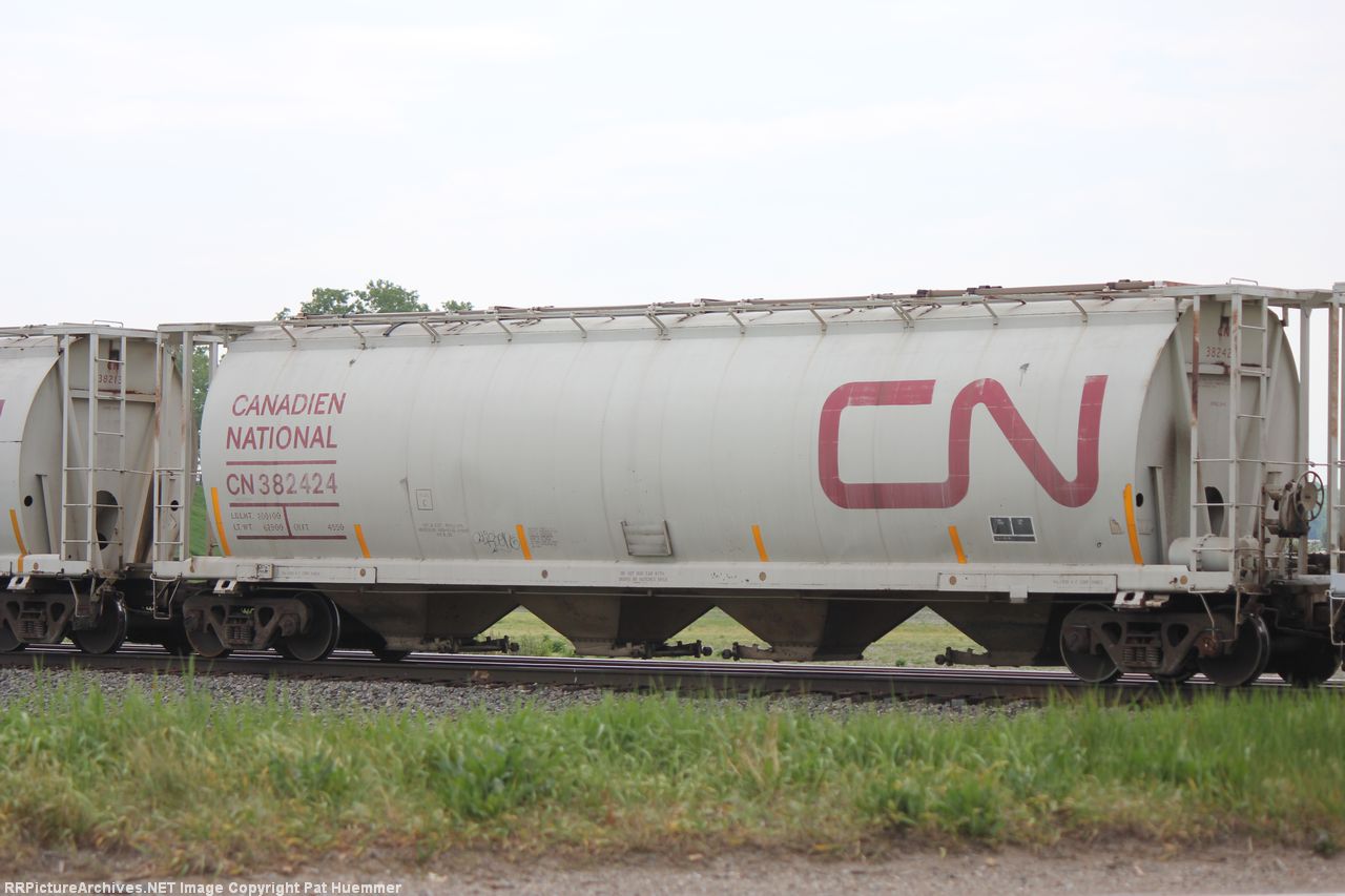 CN 382424