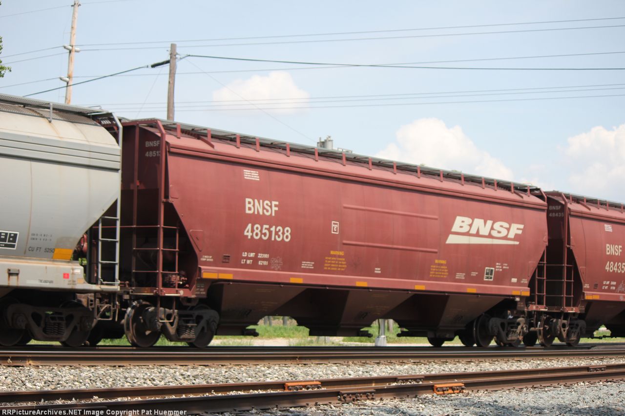 BNSF 485138