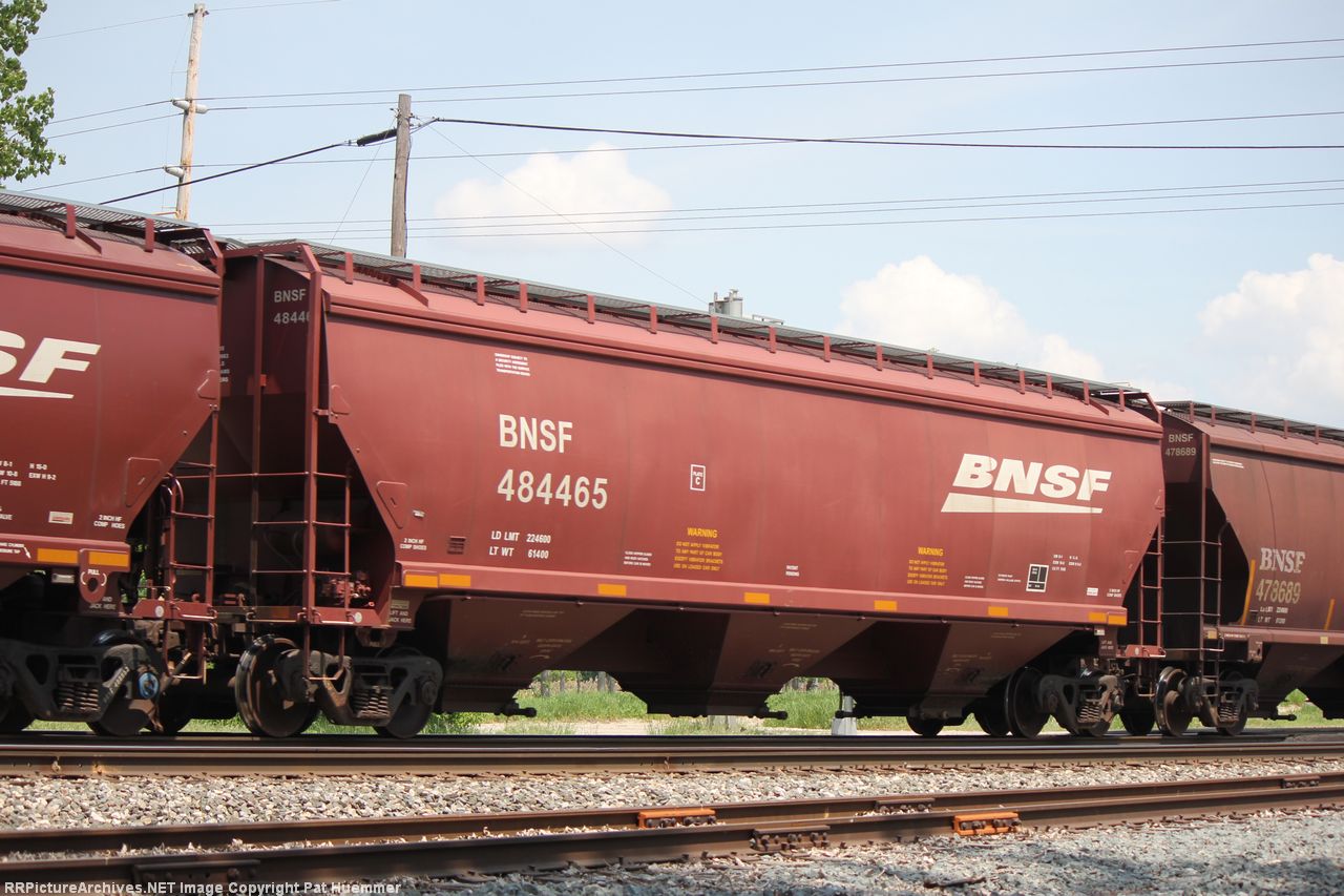 BNSF 484465