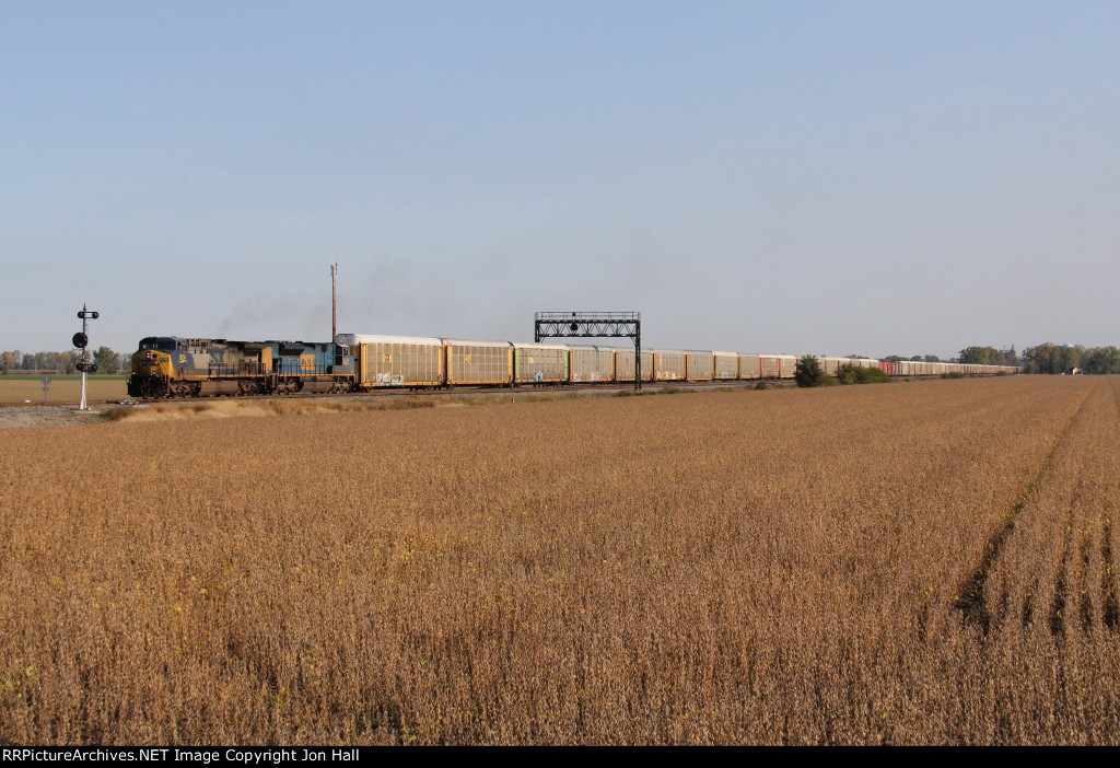 CSX 324 & 4849 roll through the plant at South Deshler with Q241