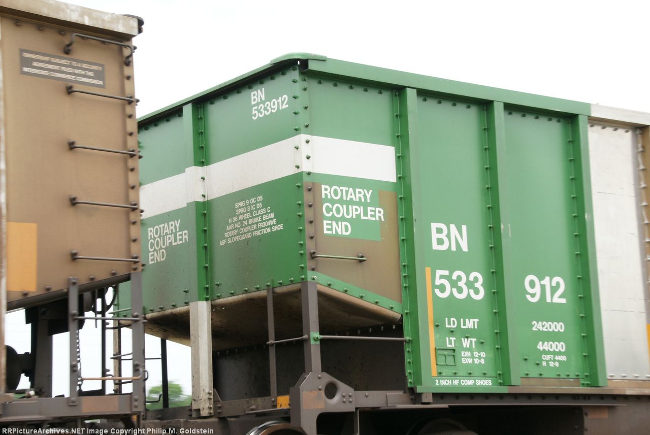 BN 533219 - Open Hopper with rotary couplers