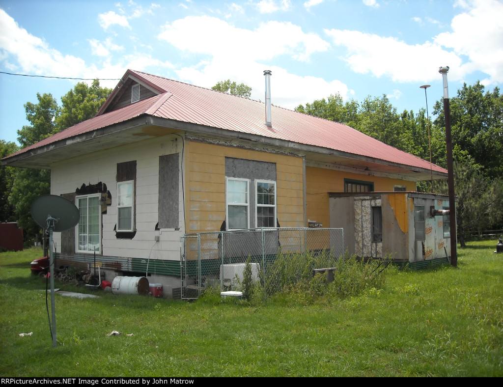 Former MoPac Caney Depot