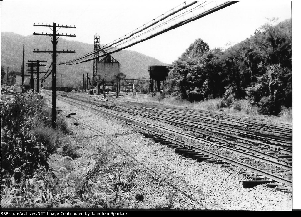 Ex C&O yard, photo 2
