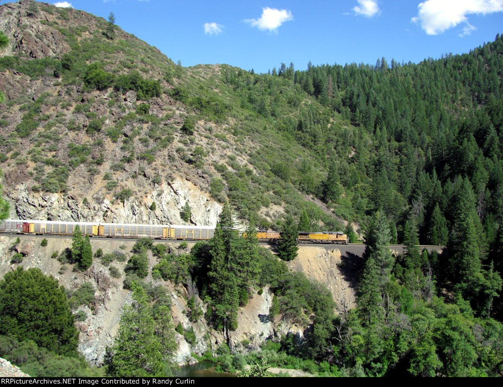 WB Autos at Rich Bar