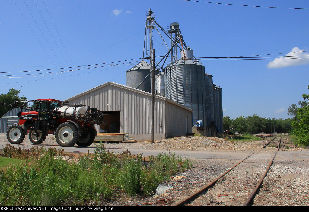 Grain elevator