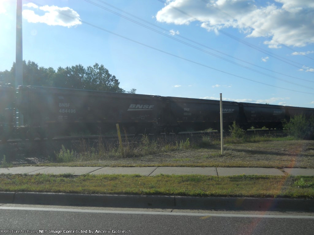 BNSF 484496 + 488590
