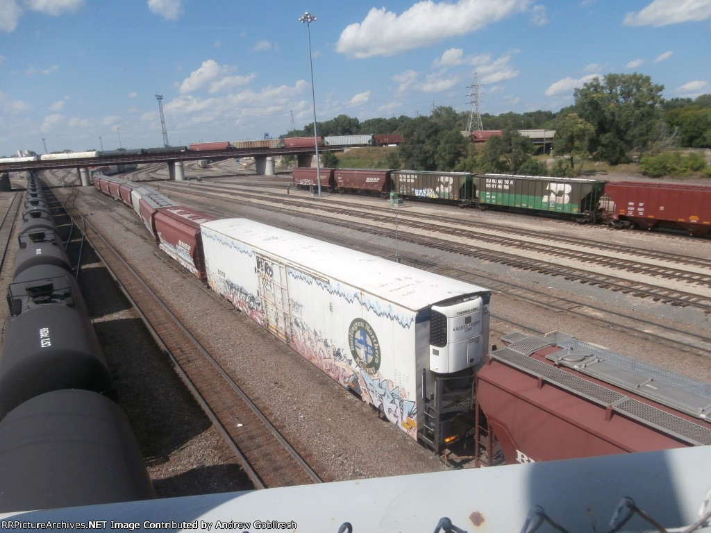 BNSF 793294, 430881, BN 480861 & CBTX 741299