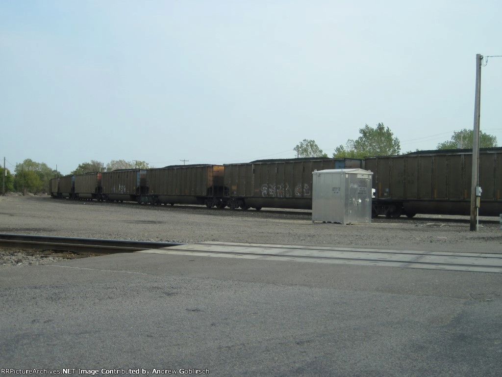 COLX 4183 loaded with Coal