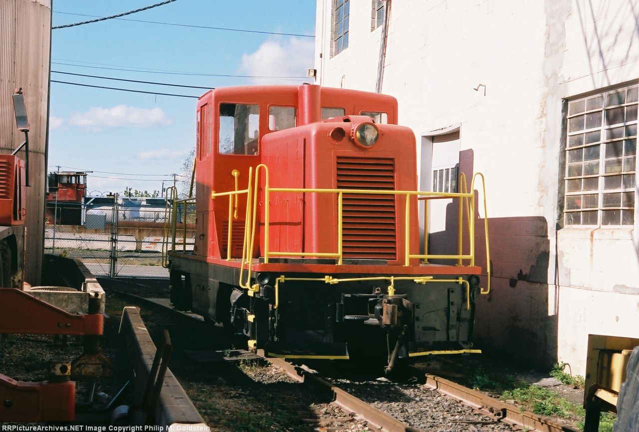 CME no # - ex-USN Philadelphia Naval Shipyard #24 