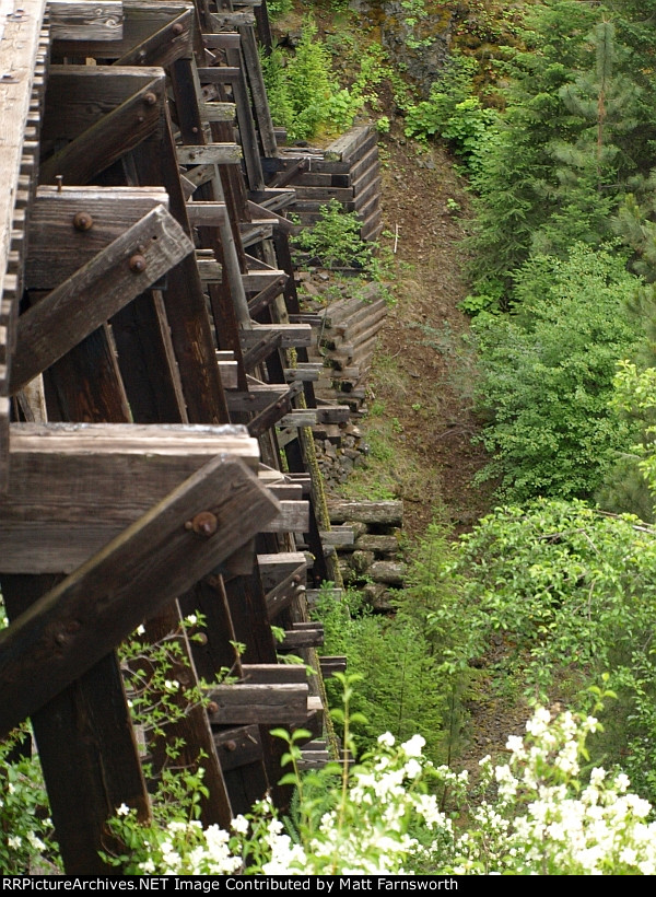 Hand stacked cribbing on 21-2