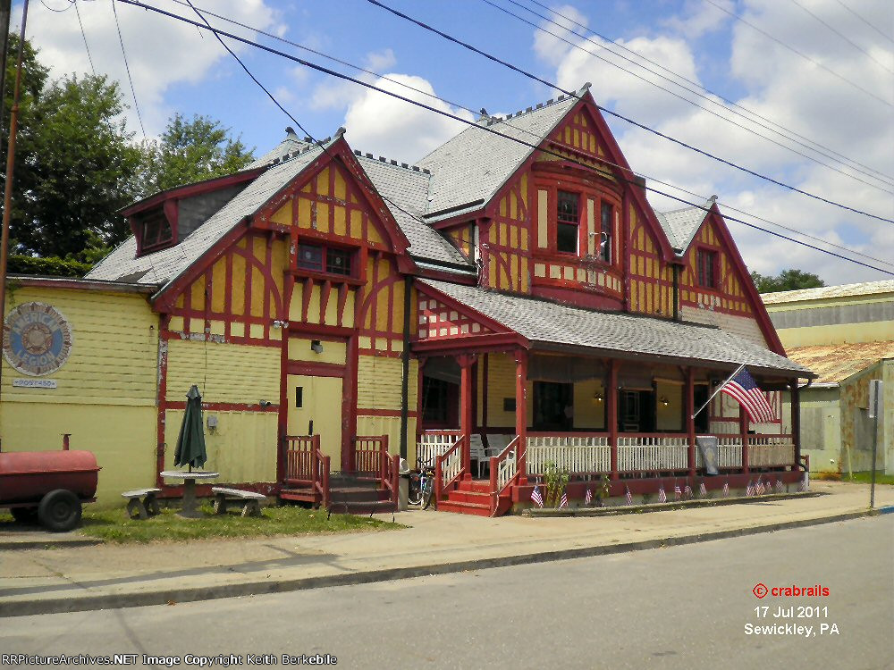Depot - Passenger - Pittsburg, Ft. Wayne & Chicago RY