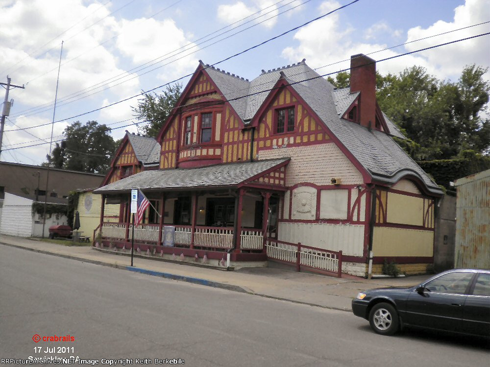 Depot - Passenger - Pittsburg, Ft. Wayne & Chicago RY