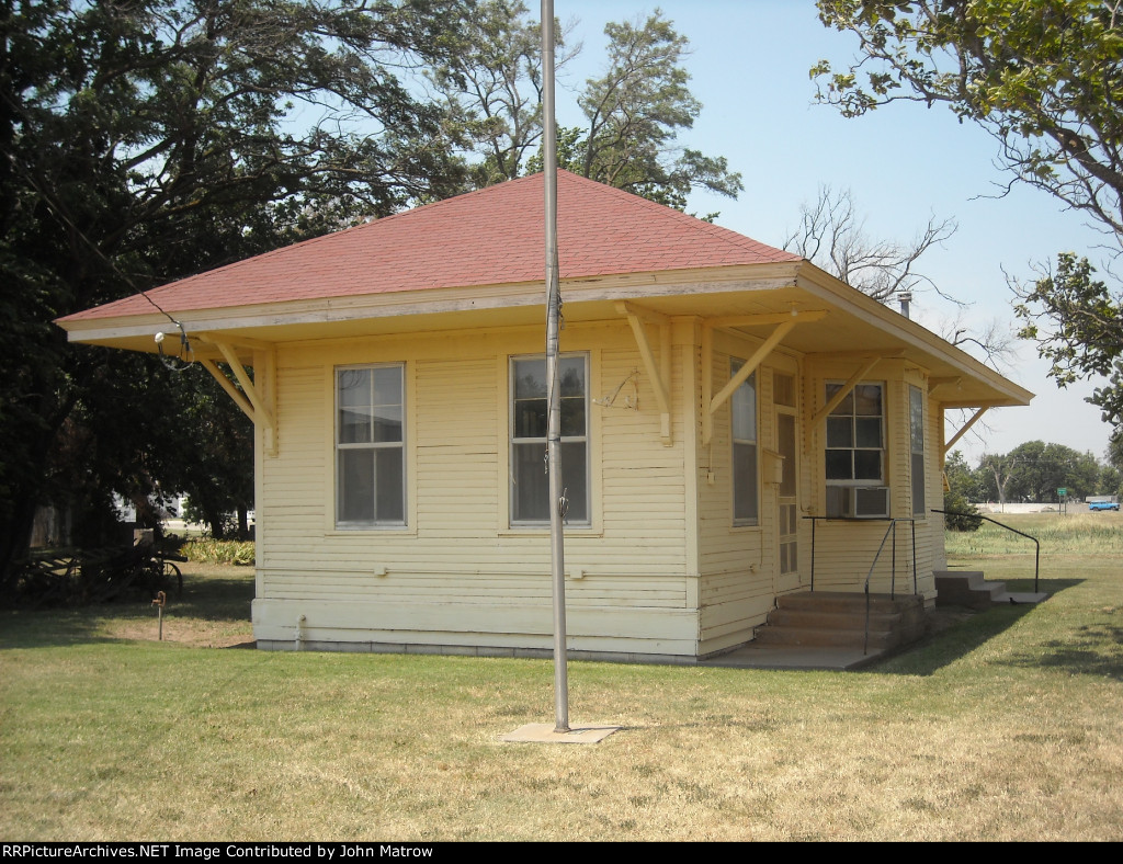 Former ATSF Milton Depot