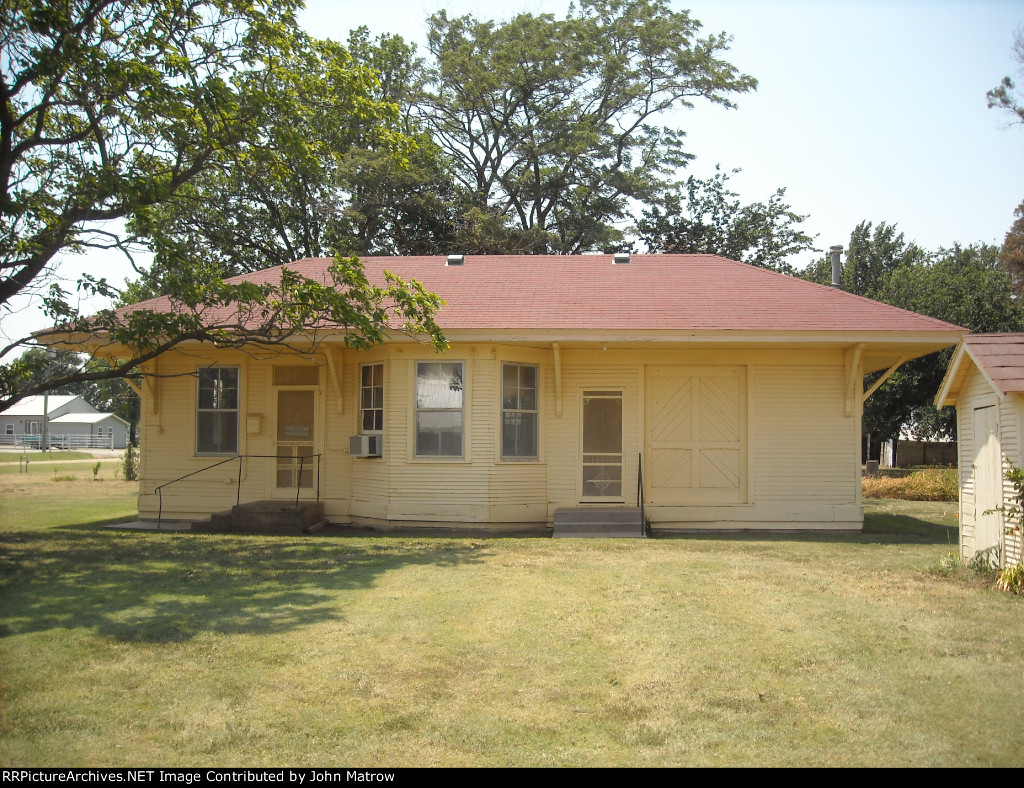 Former ATSF Milton Depot