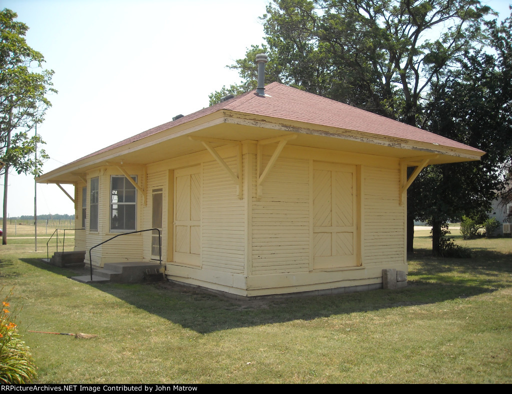 Former ATSF Milton Depot