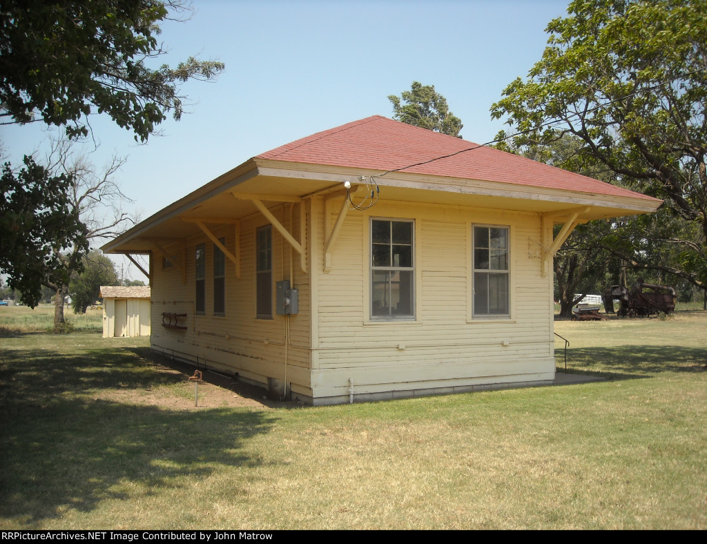 Former ATSF Milton Depot