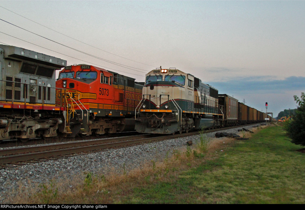 BNSF 9757 Old BN Mac!