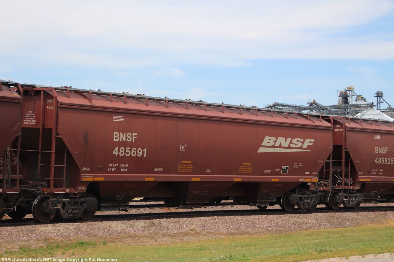 BNSF 485691