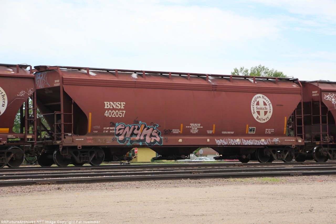 BNSF 402057