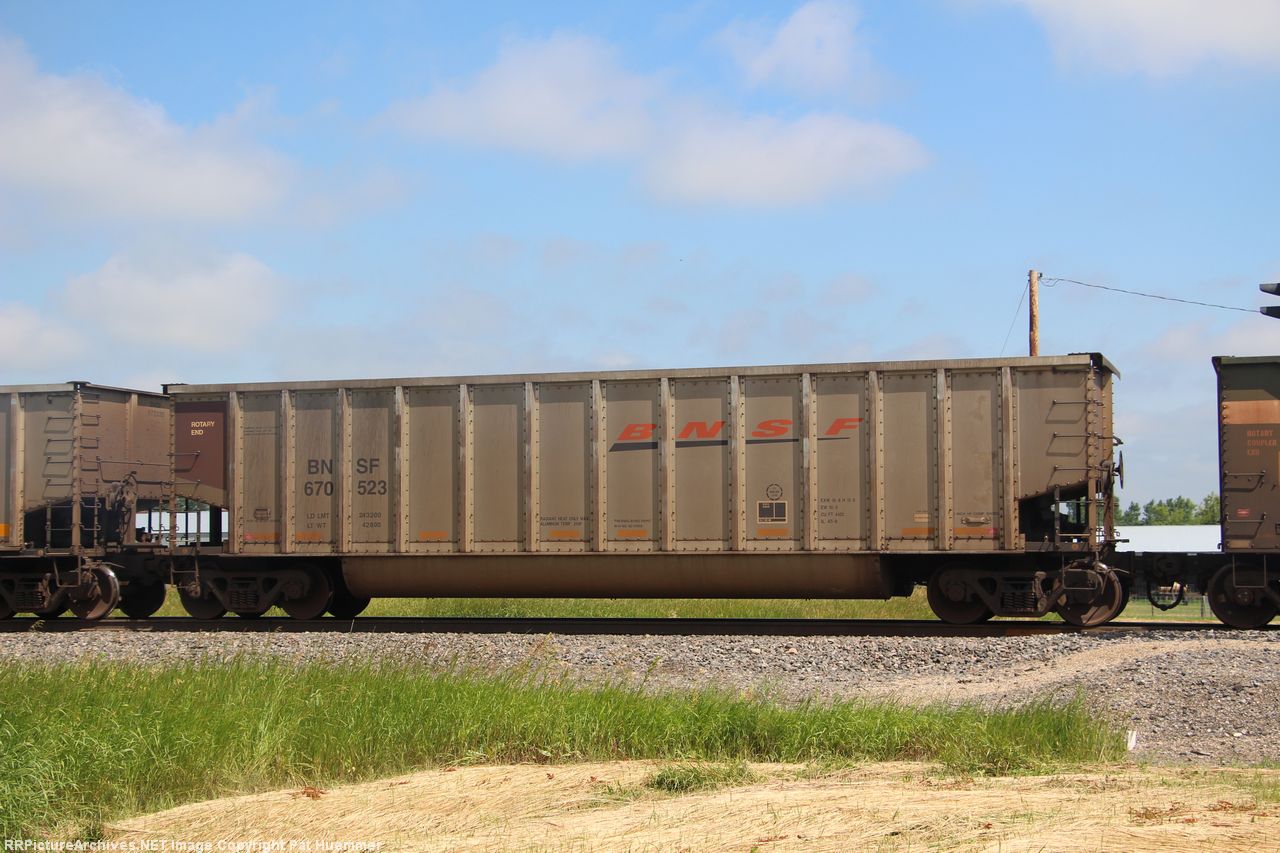 BNSF 670523