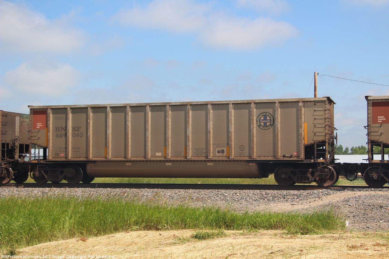 BNSF 669040