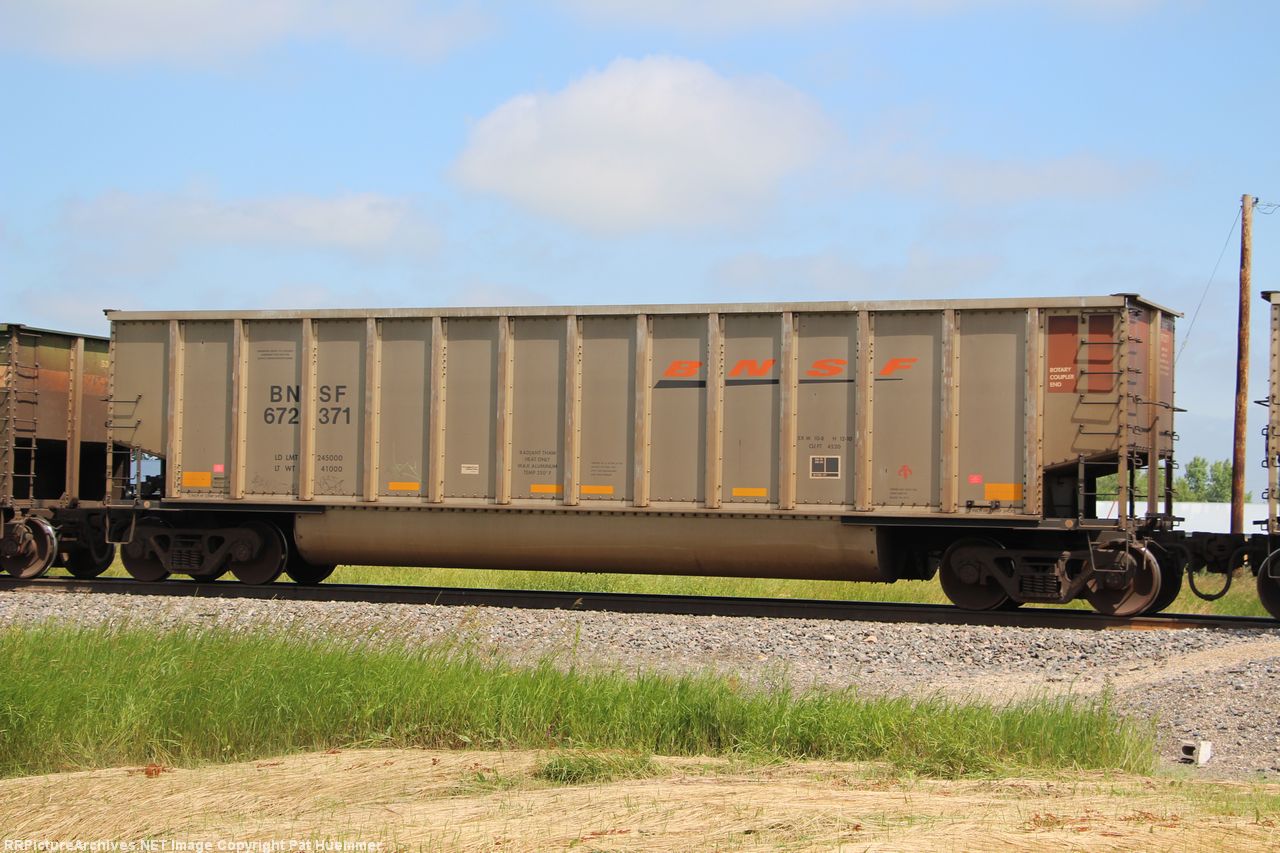 BNSF 672371