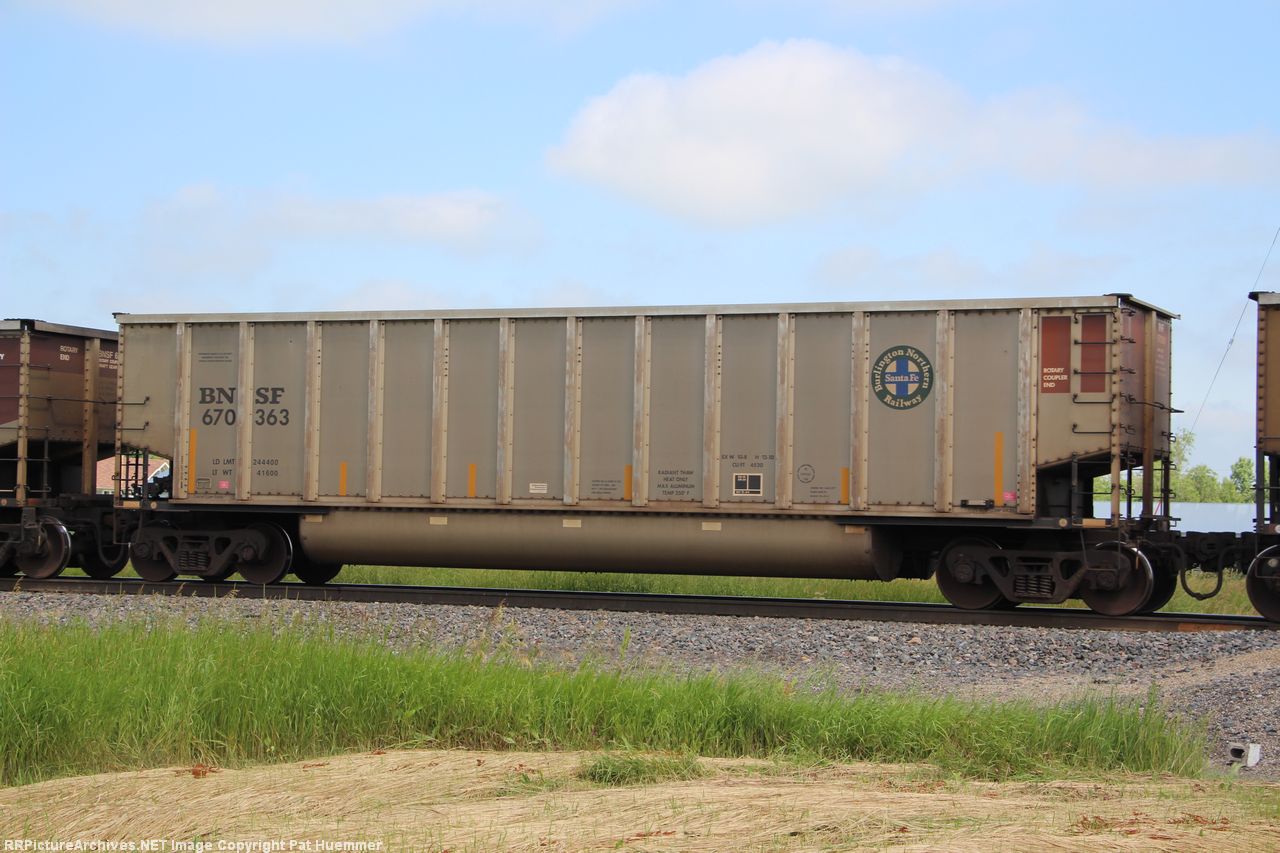 BNSF 670363