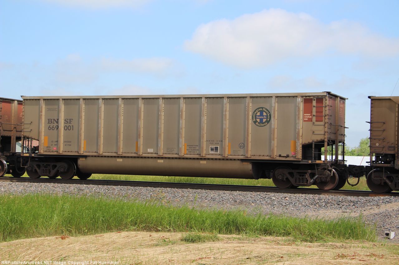 BNSF 669001