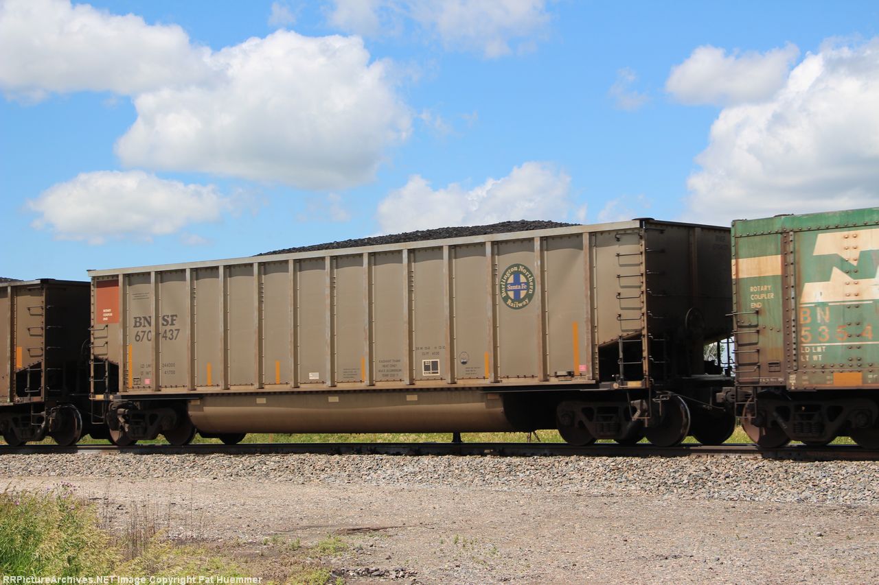 BNSF 670437