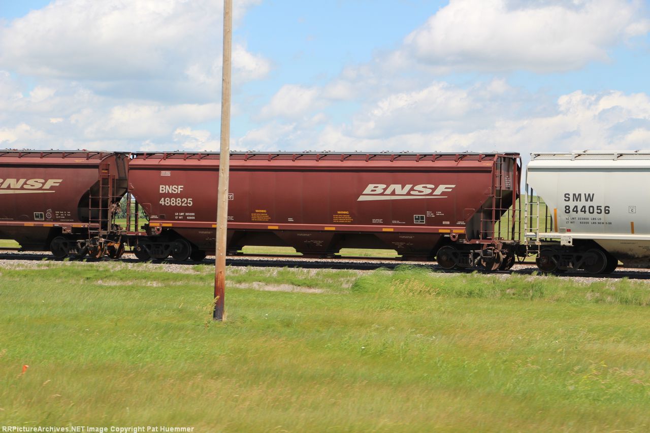 BNSF 488825