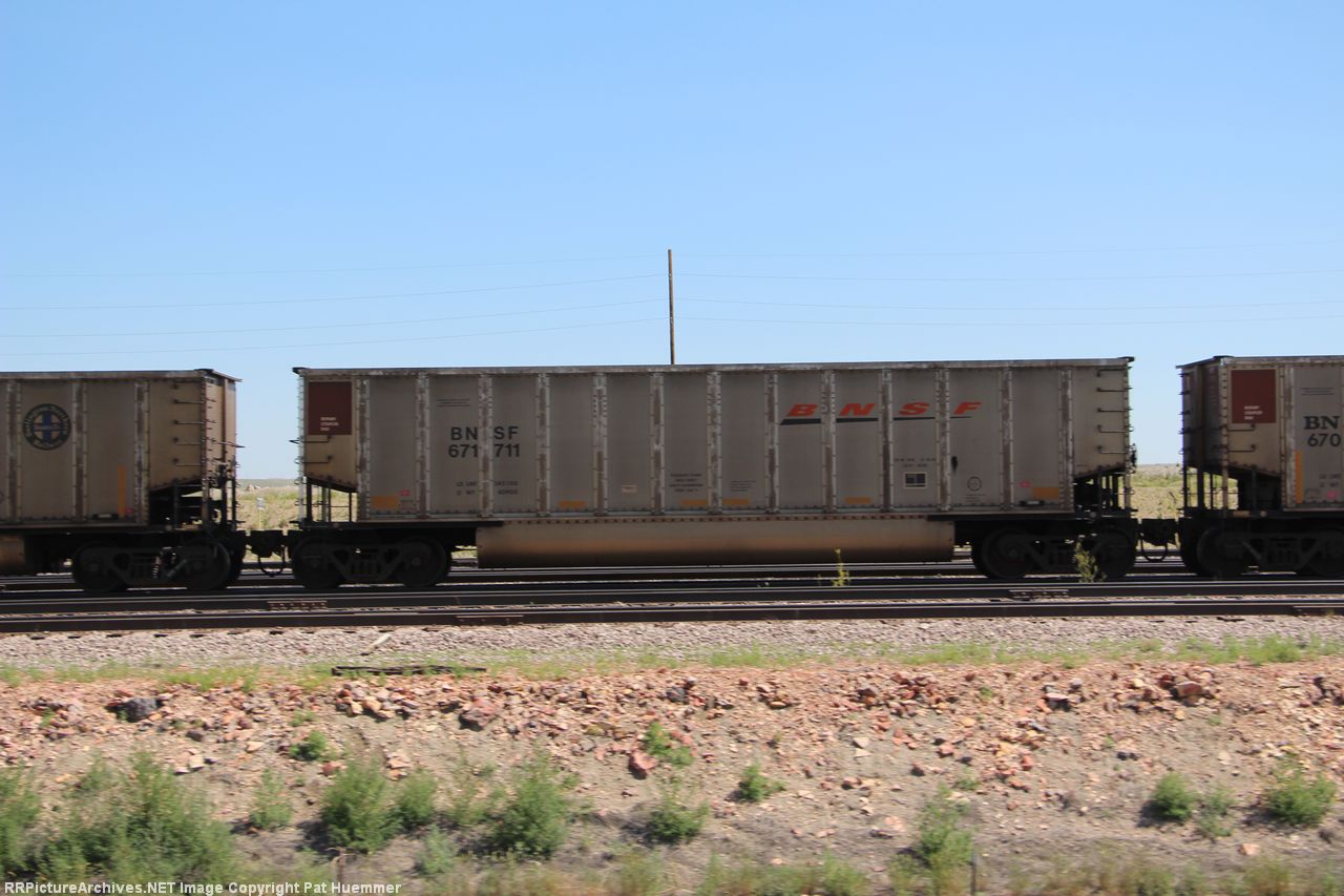 BNSF 671711