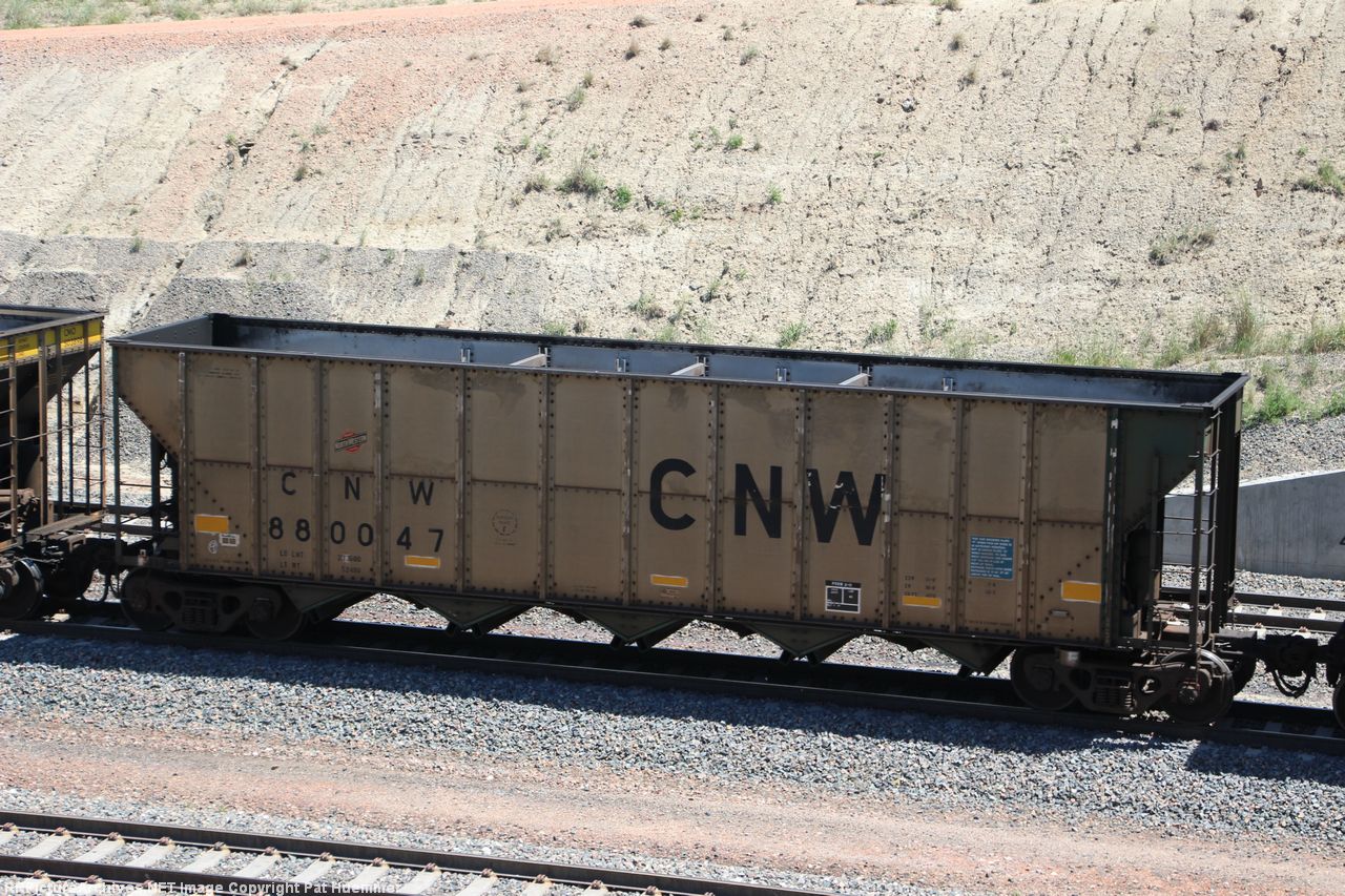 CNW 880047