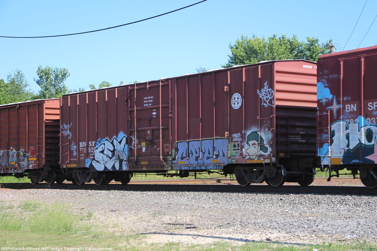 BNSF 712929