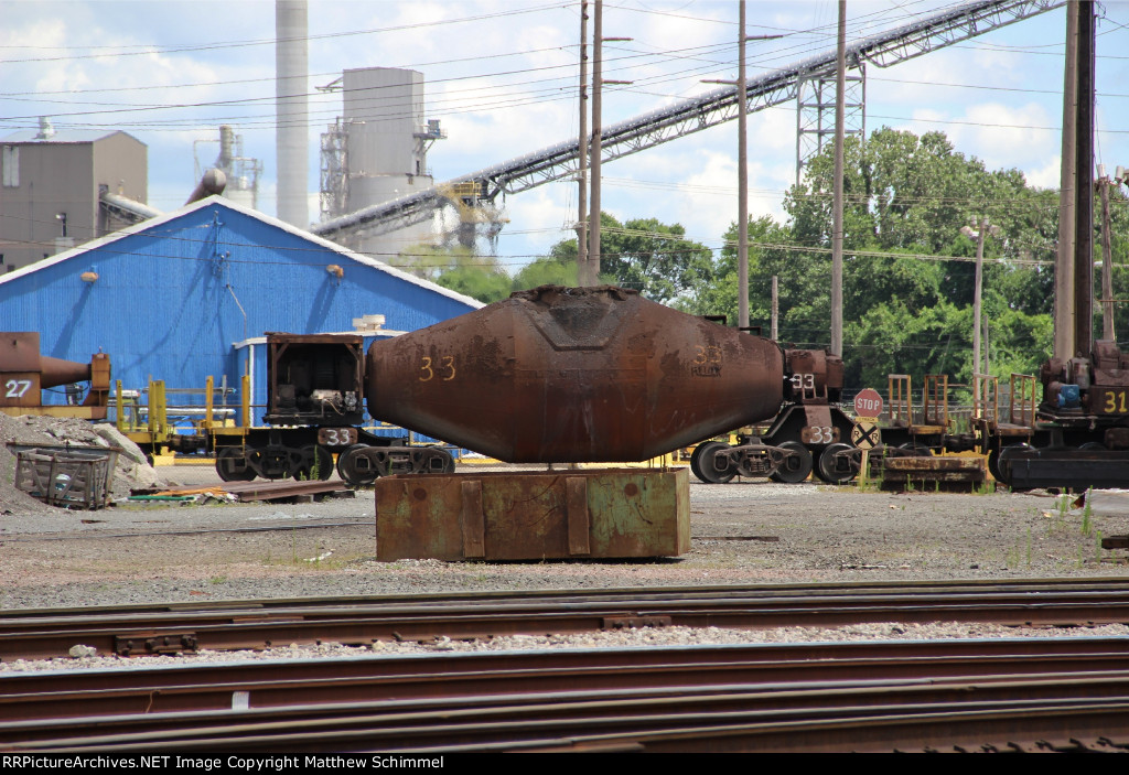 Hot Metal Bottle Car