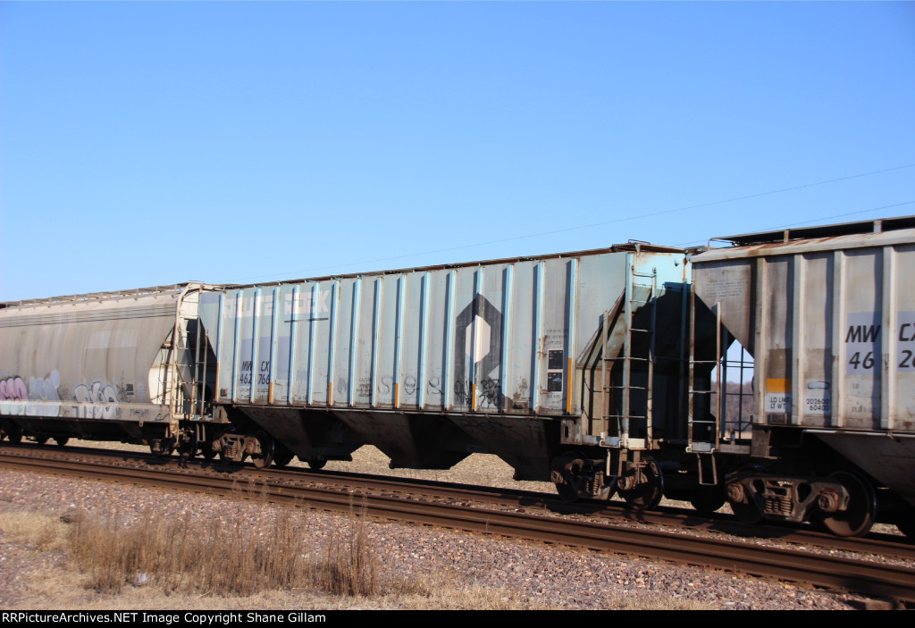 MWCX 462766 Old Rock Island 3 bay car.