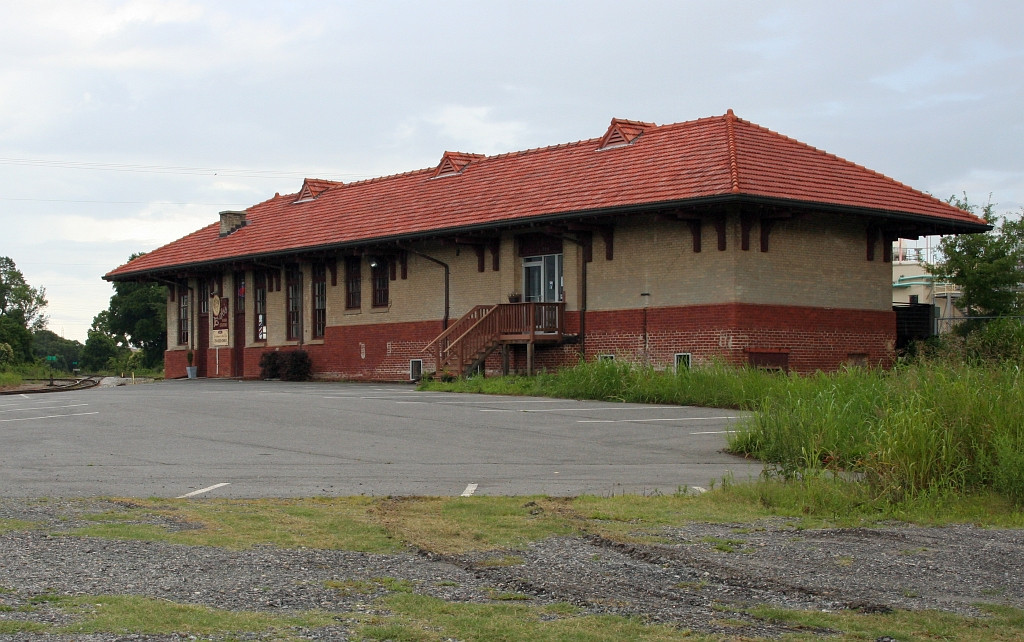 P&N depot