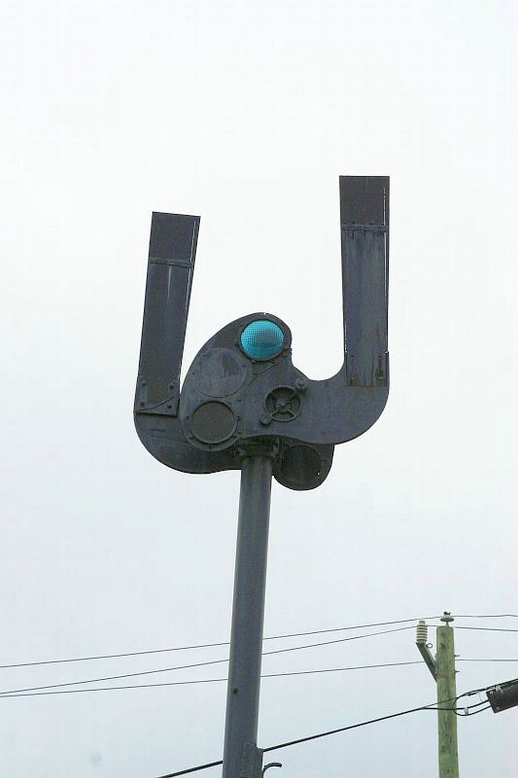 Signal blades by the depot