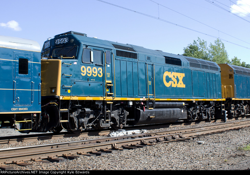 CSX F40PH-2 #9993 on P952-04