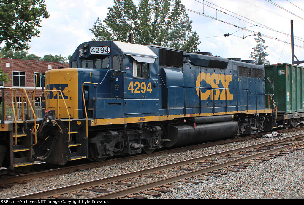 CSX GP39 #4294 on Q702-07