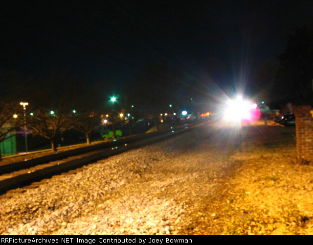 NS train heading east