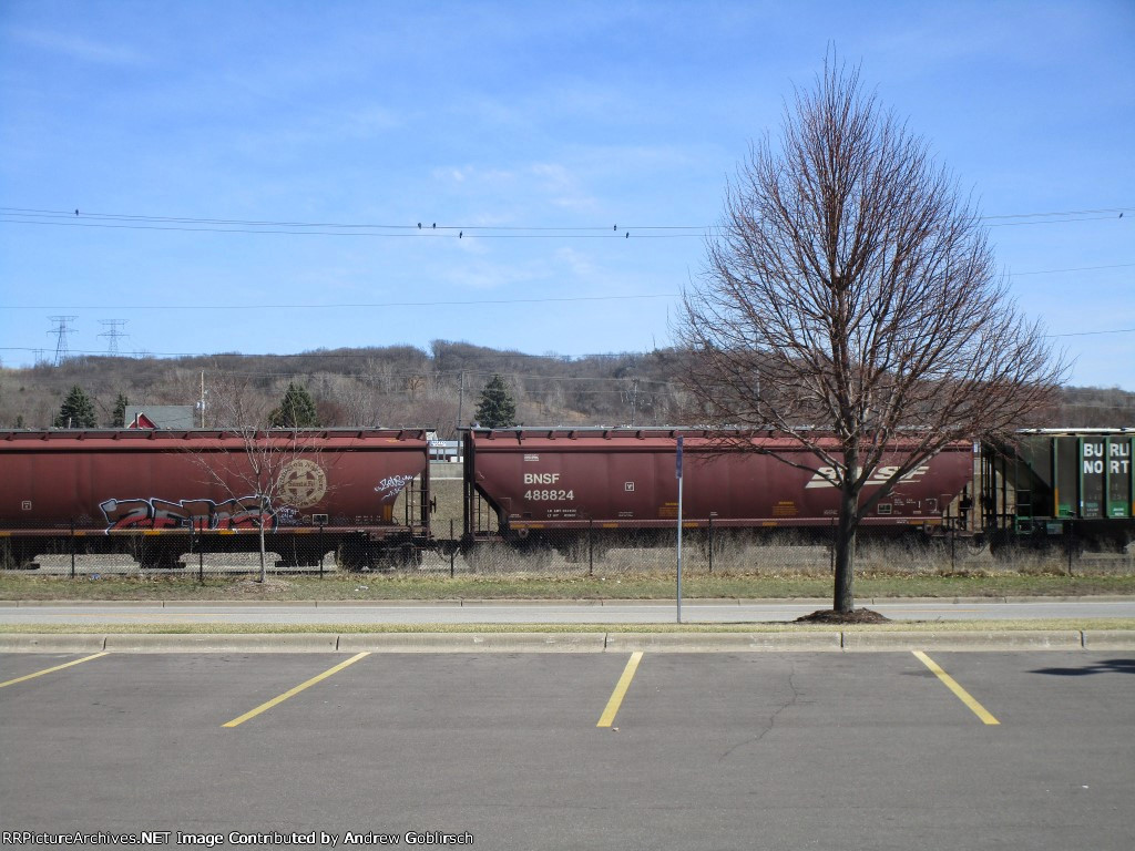 BNSF 488824