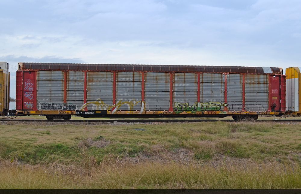 Right side of ETTX 800565