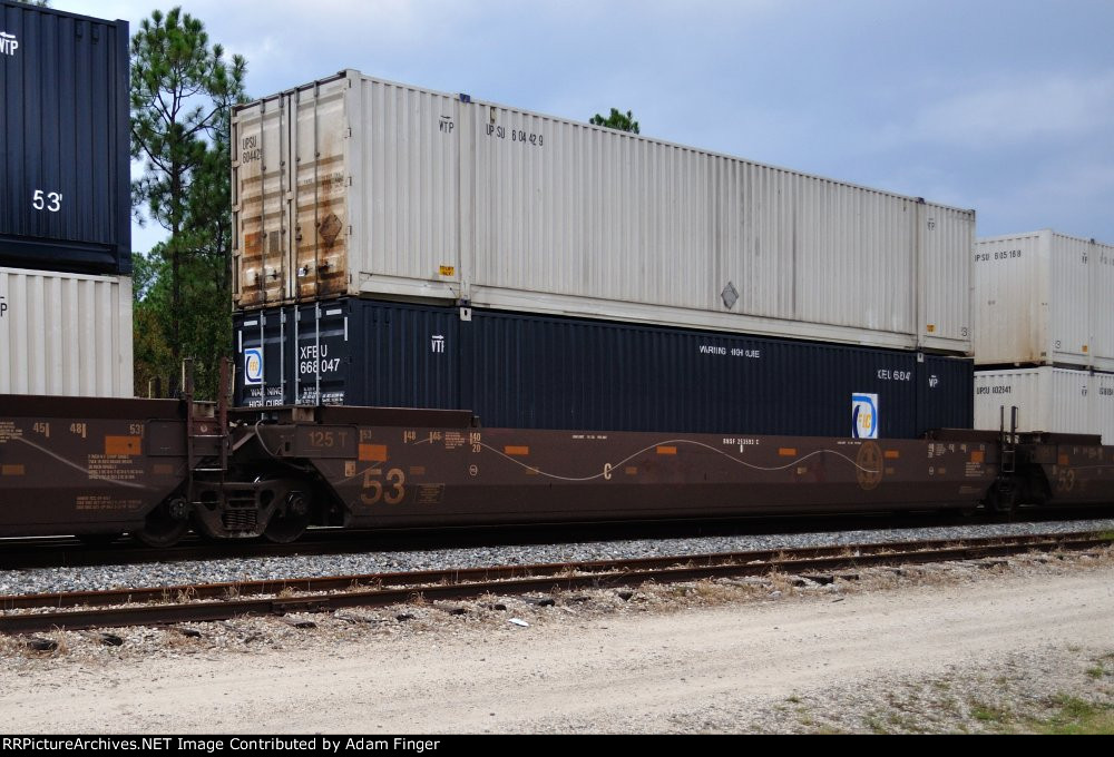 XFEU 668047 FEC Container