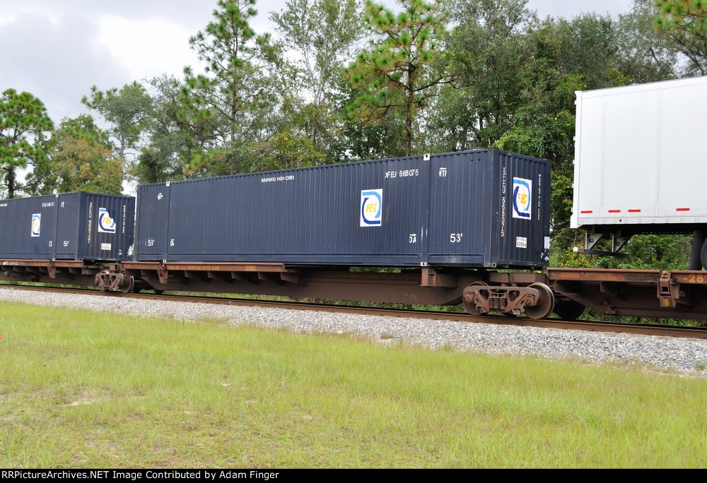 XFEU 668075 FEC Container