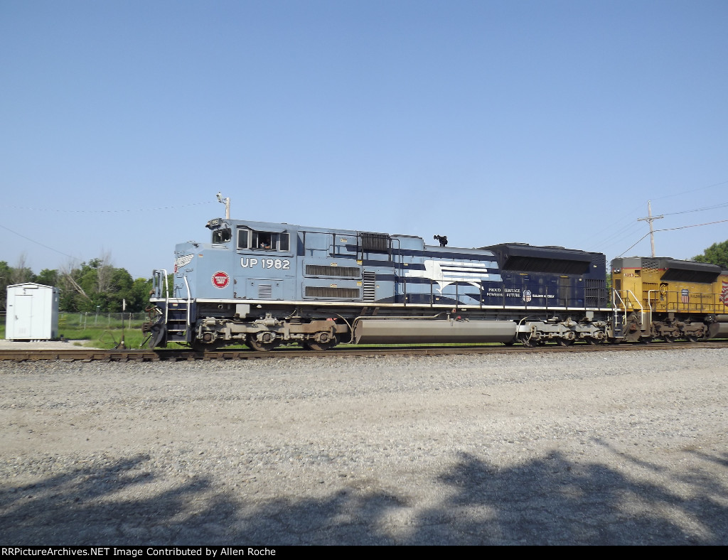 UP 1982