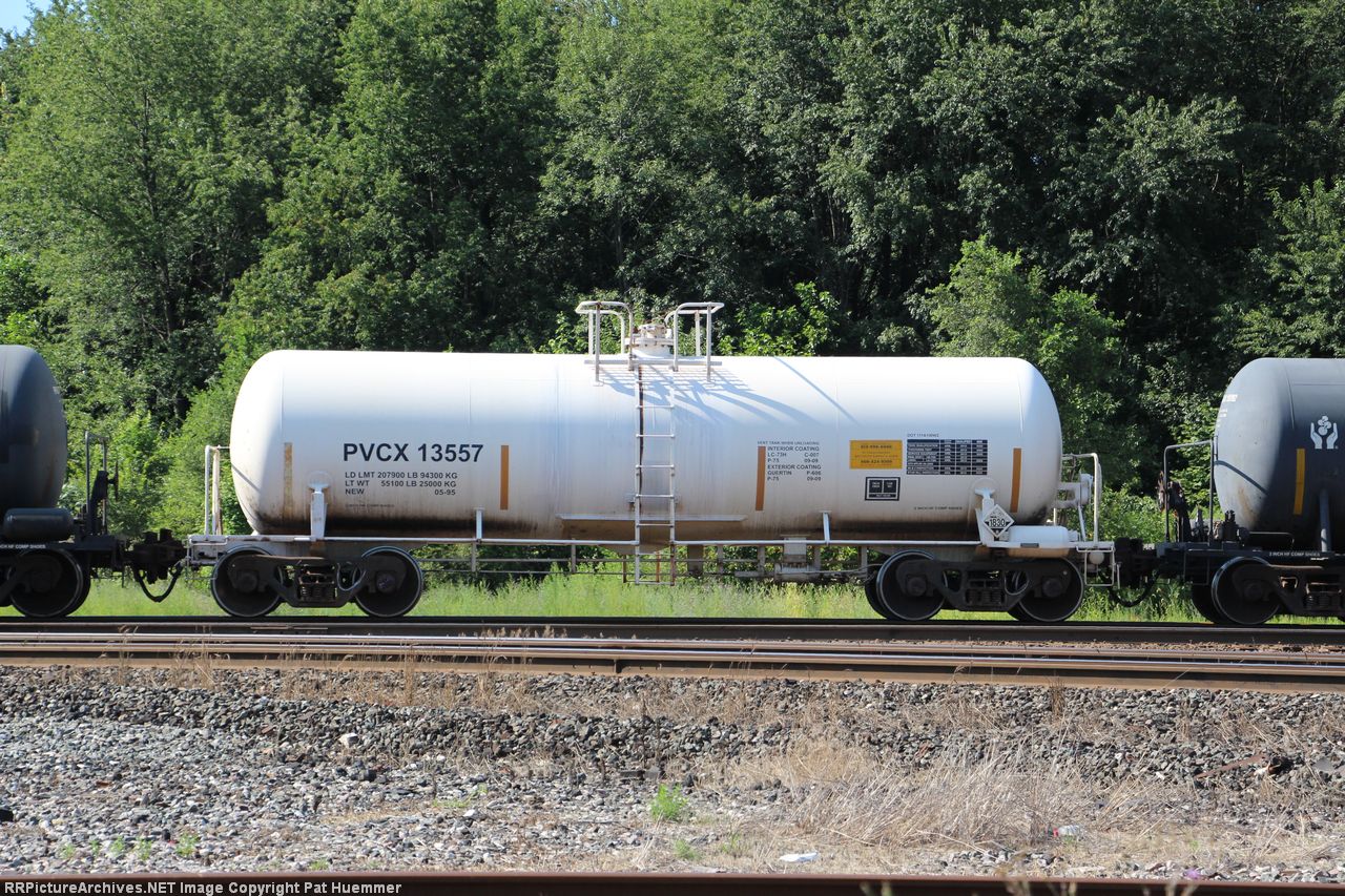 PVCX 13557
