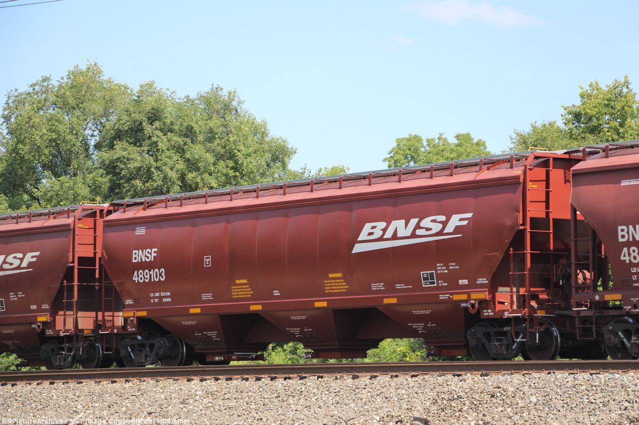 BNSF 489103